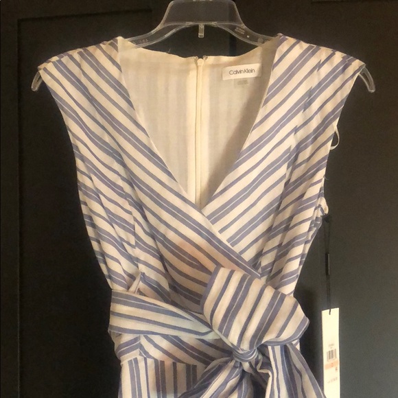 🎉🔥 HP!! NWT! Calvin Klein striped cotton dress size 2 - Picture 3 of 9